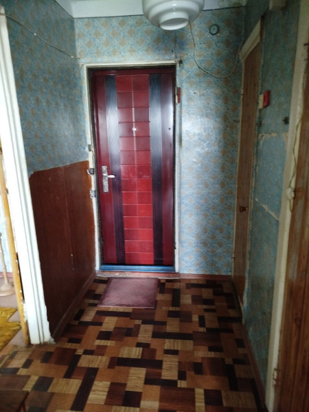 Продается 1-комнатная квартира в г. Стаханов, ул. Стаханова, 16 (3/5 этаж, чешка).