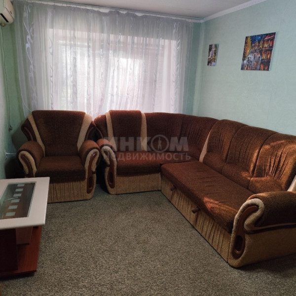 Продам 1-комн квартиру в городе Луганск квартал Гаевого