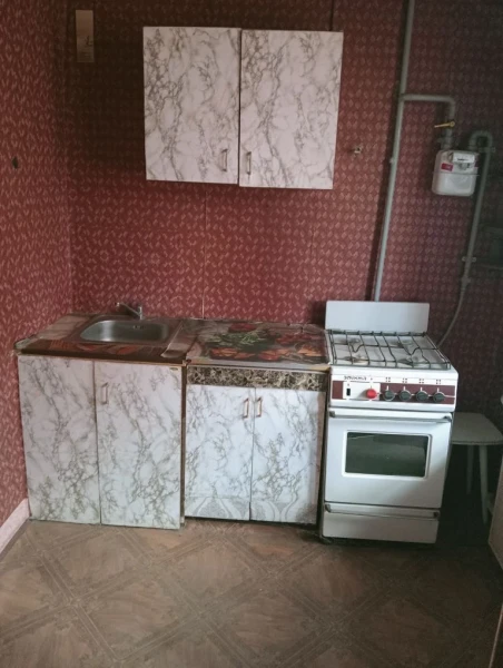 Фото Продаётся однокомнатная квартира в городе Брянка, кв. Молодёжный, д. 3.