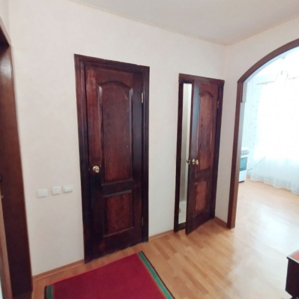 Продам 2- х комнатную квартиру на кв. Левченко 5/9 эт.