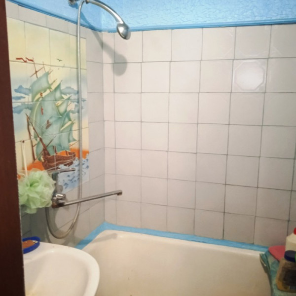 Фото № 6307 Продам 2х комн. квартиру в р-не маг. "Виссон"