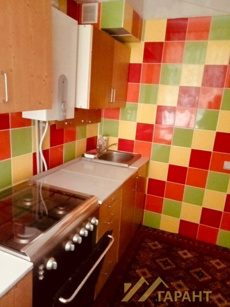 Фото 2-к квартира сталинский проект г.Алчевск#1471