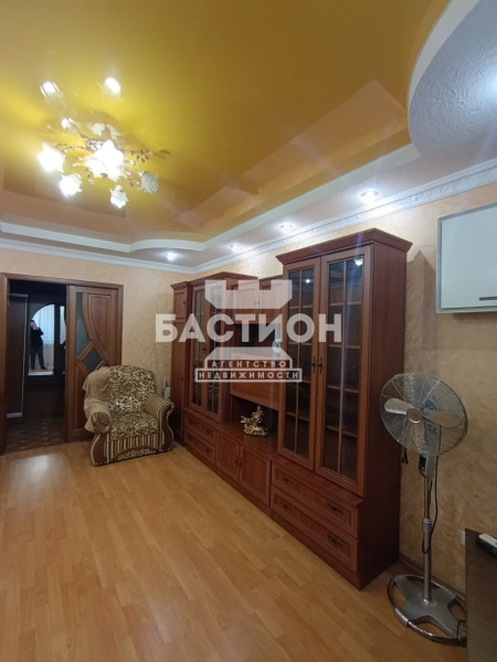 Фото 3-х комнатная квартира, квартал Ольховский , 13, ID:2145059