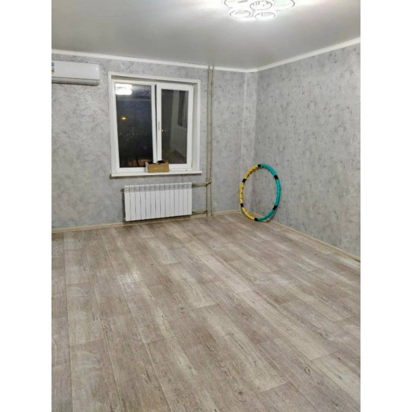 1-комн. квартира, кв-л Дзержинского 9