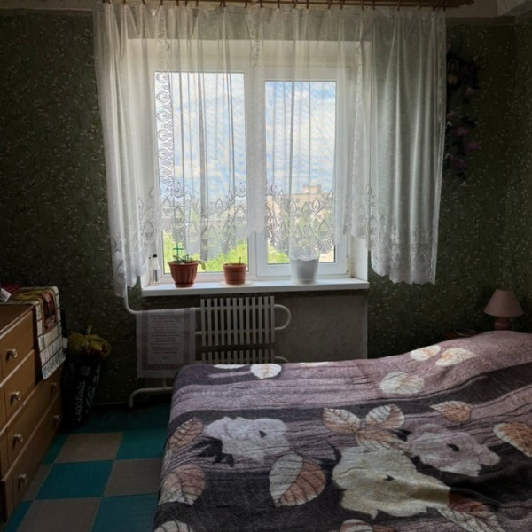 Фото № 6506 Продам 2х комн. квартиру в р-не бара "Охота"