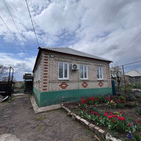 Дом 117м2 ул. Старобельская п. Тельмана