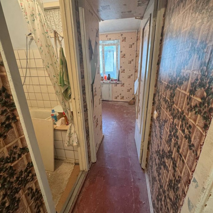 Фото Продам 1 комнатную квартиру в самом центре города ул. Титова, 3.