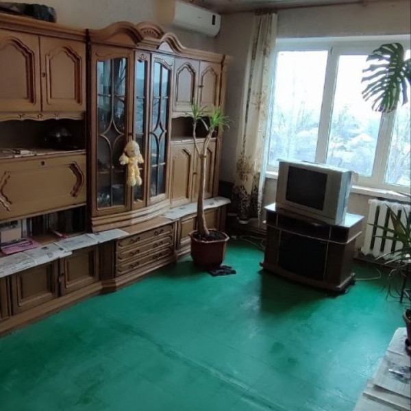 Фото Продам 3-х комн квартиру с АО в г.Луганск, кв Героев Сталинграда