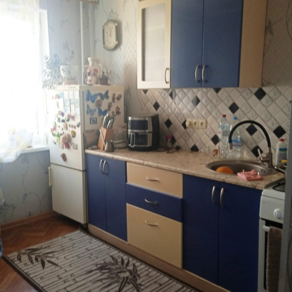 Фото 7392 Продам 3х комн. квартиру в р-не СШ 4