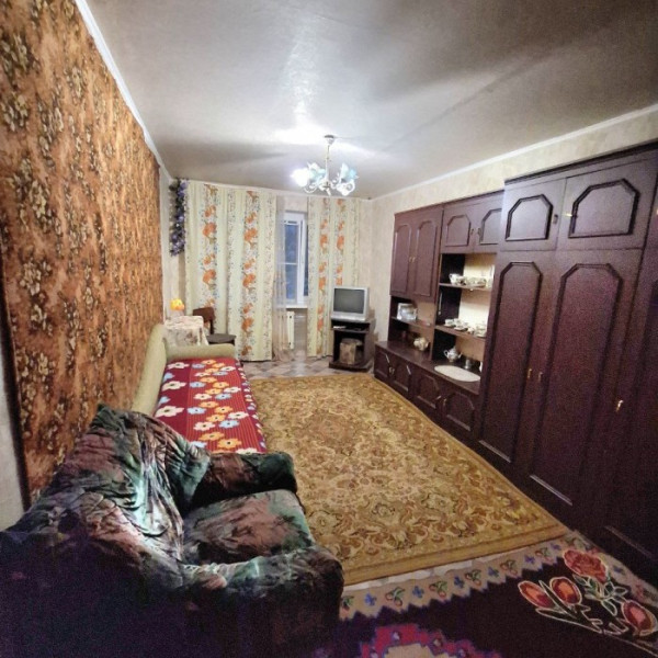 Фото Продам 2-комн квартиру на кв. Дружбы, г. Луганск