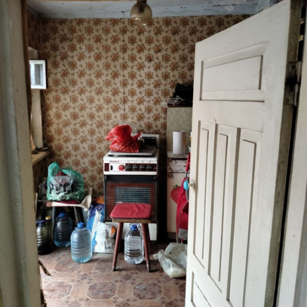 Фото Продам большой дом на две семьи, средний Камброд за кинотеатром Родина