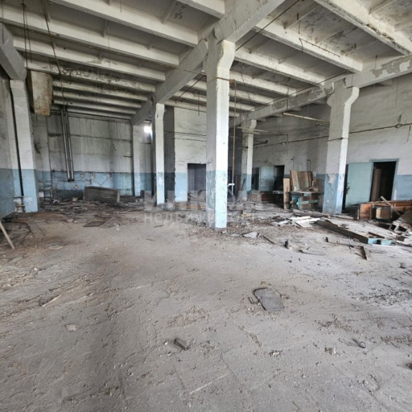 Фото Продам Помещения 22200м2 и 1га На территории Завода Ленина