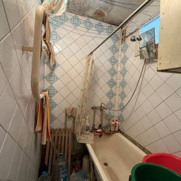 Фото Продам 2к на кВ. Волкова