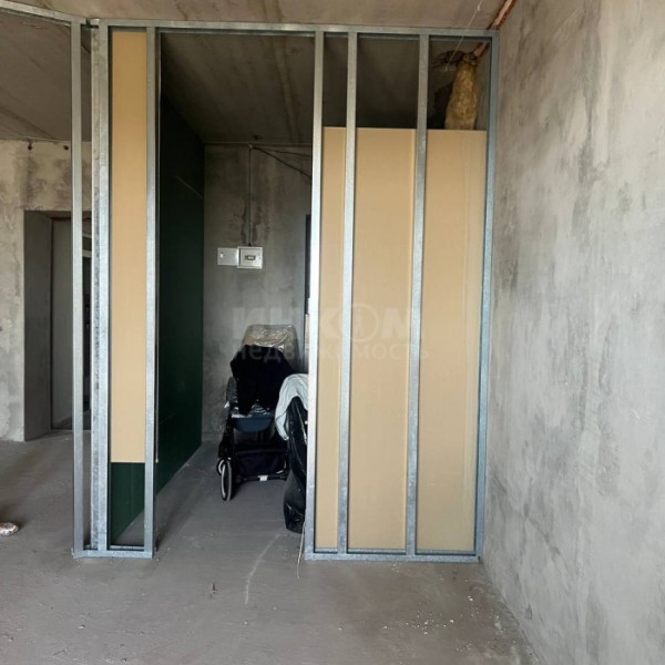 Фото Продам квартиру 106 м2 в центре города Луганск улица Алексеева