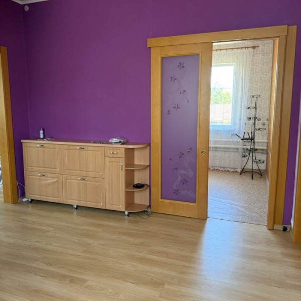 Фото Продам 3-х этажный дом в городе Луганск район ул. Барбюса