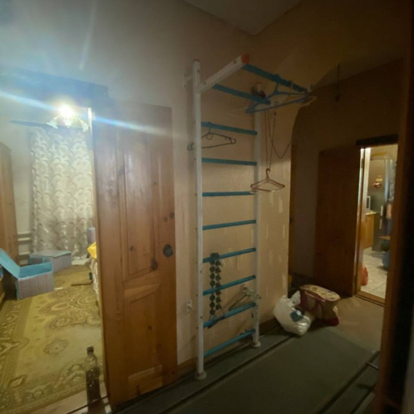 Фото Продам 2-х этажный кирпичный дом район Владимирского Собора