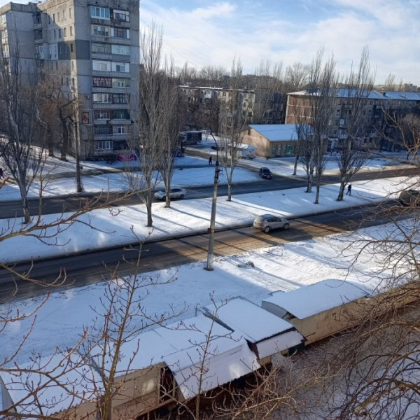 Фото Продам 3к квартиру на кв. Комарова, а/о, ремонт