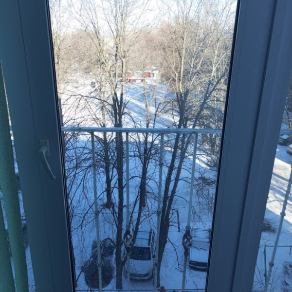 Фото Продам 3к квартиру на кв. Комарова, а/о, ремонт