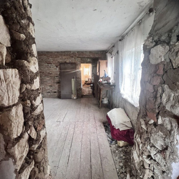 Фото Продам флигель в общем дворе, район кинотеатра Родина