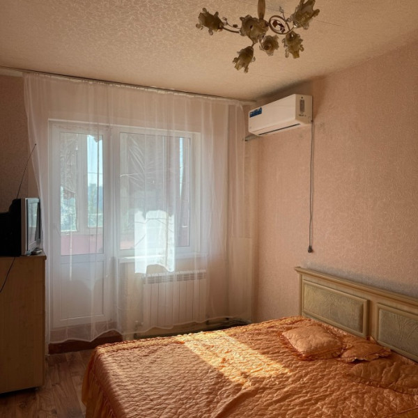 Фото Продам 3-х комн квартиру с АО в городе Луганск квартал Гагарина