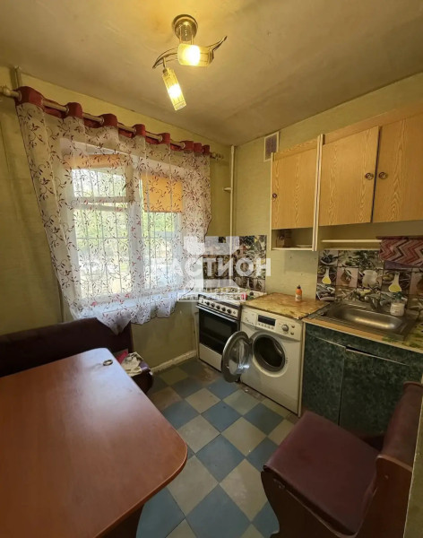 Фото 2-комнатная квартира, квартал 50-летия Октября, 11 ID:2163447