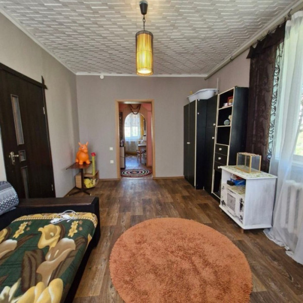 Фото Продам 2-х комнатную квартиру ул. Республиканская г. Счастье