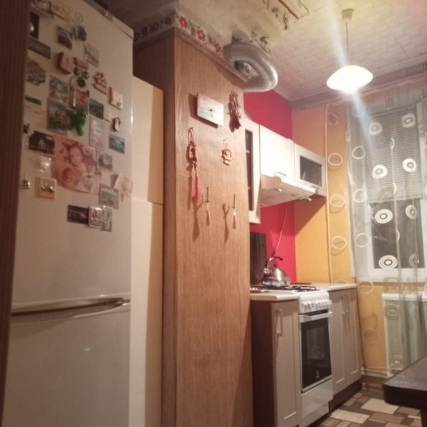 Фото Продам 2-х комнатную квартиру ул. Республиканская г. Счастье