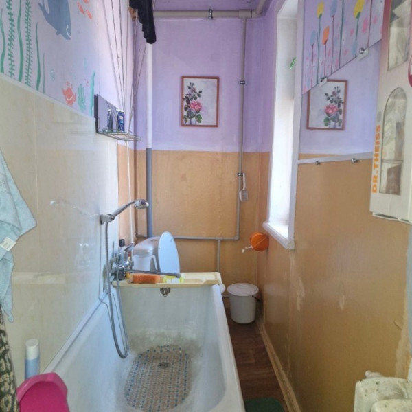 Фото Продам 2-х комнатную квартиру ул. Республиканская г. Счастье