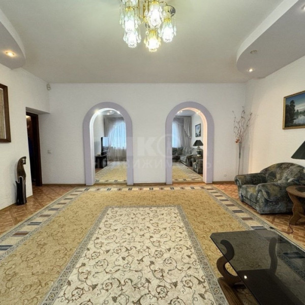 Фото Продам дом 418 м2 в г Луганск район Атриума