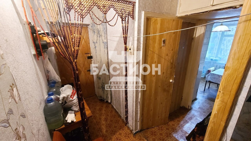 3-х комнатная квартира, квартал 50-летия Октября, 18 ID:2104243
