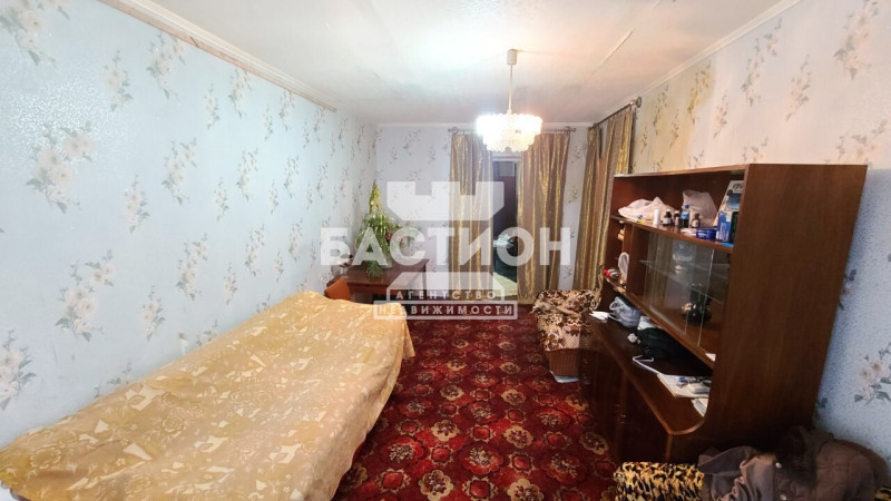 Фото 3-х комнатная квартира, квартал 50-летия Октября, 18 ID:2104243