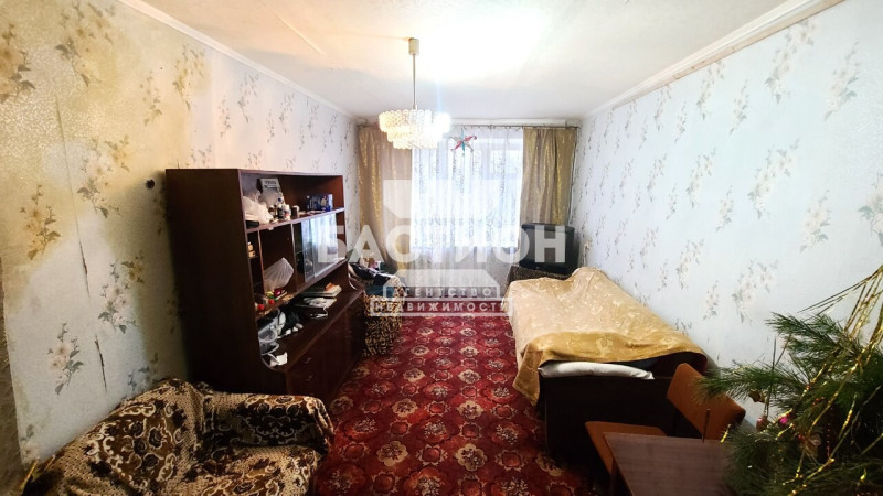 Фото 3-х комнатная квартира, квартал 50-летия Октября, 18 ID:2104243