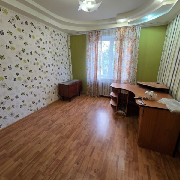 Фото Продам 2-х комн квартиру в г Луганск ул Суходольская