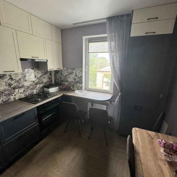 Фото Продам 3-х комнатную квартиру в г. Луганске (Городок)