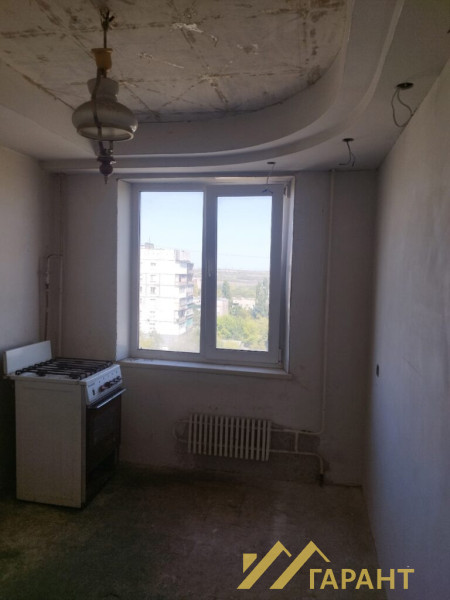 Фото 3-к квартира под ваш ремонт г.Алчевск#1486