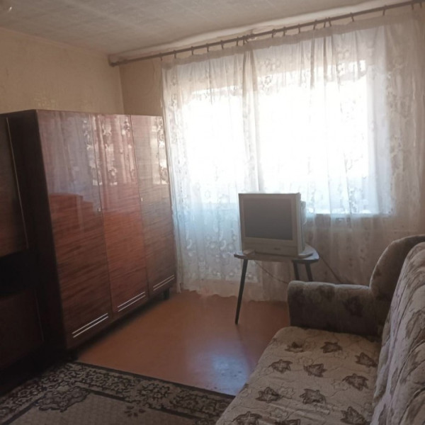 Фото № 6346 Продам 2х комн. квартиру в р-не аптеки "36,6"