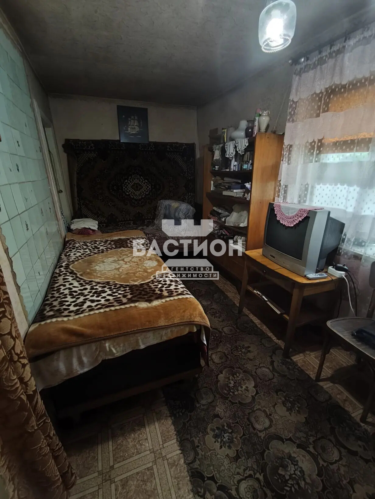 Фото Дом, Россия , Муниципальный округ Лутугинский, посёлок городского типа Белое, Свердлова, 36, ID:2248884