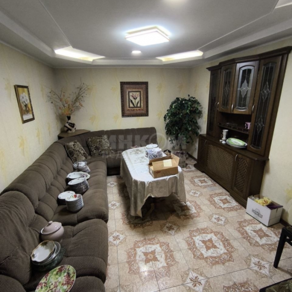 Фото Продам дом в центре, ул.Сосюры 232м2, 7 соток