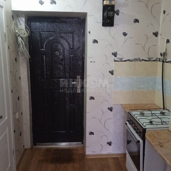 Фото Продам квартиру 18 м2 в городе Луганск 26-й квартал