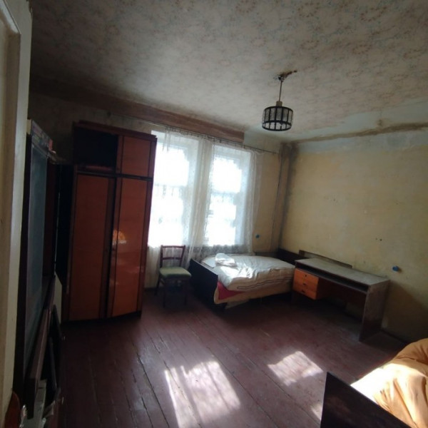 Фото № 7069 Продам 3х комн. квартиру в р-не маг. "Киевский"