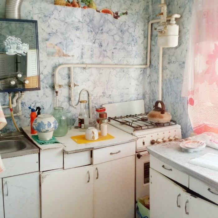Продам 2х комн. квартиру в р-не кафе "Деловые встречи"