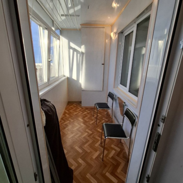 Фото Продам 3-ком квартиру (по факту 4-к) на кв. Волкова