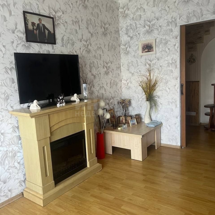 Продам 3к квартиру на кв. Мирный 1, 6/10эт