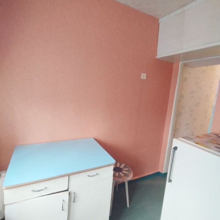 Фото ! ! Снижение цены! ! Продам 1- ю квартиру на кв. Ватутина.