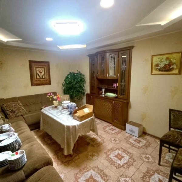 Фото Продам дом по улице Сосюры, г. Луганск.