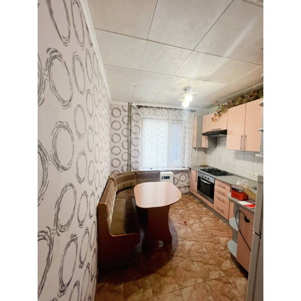 3-комн. квартира, кв-л Якира 3