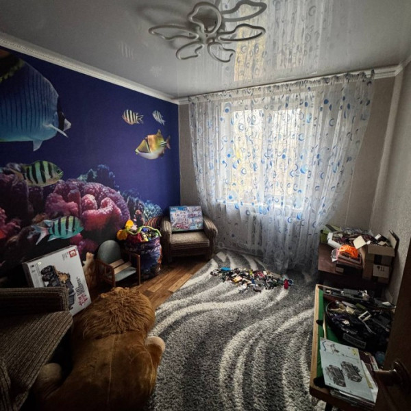 Фото Продам 4 комнатную квартиру в Станице Луганской (5-я Линия)