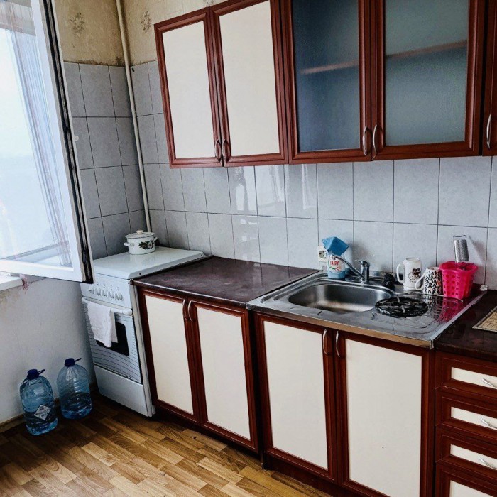 Продам большую однокомнатную квартиру, район Мед. городка
