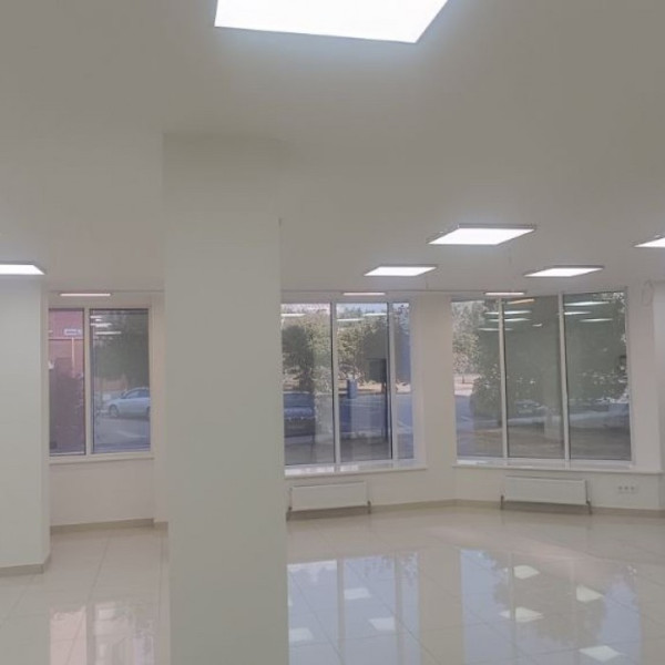 Фото Коммерция Оксфорд