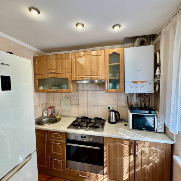 Продам 1к квартиру по ул.Херсонская ,2/5эт